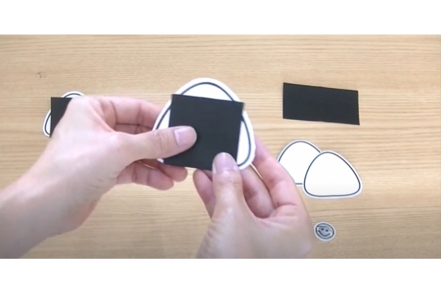 手軽におにぎり作りを楽しめるワークシート　～あそぼ！②「おにぎりおにぎり」を使って～